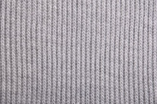 Pletenina v šedé barvě s řádky 85008/OOX