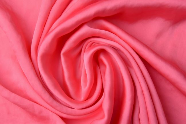 Umělé hedvábí v růžové barvě MI065