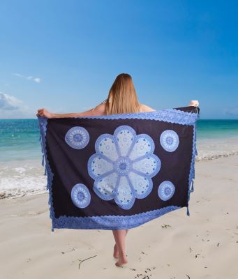 Pareo/sarong v černé barvě s potiskem ornamentů BALI147