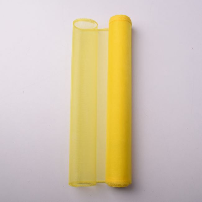Organzová stuha v žluté barvě 29,5 cm 06047
