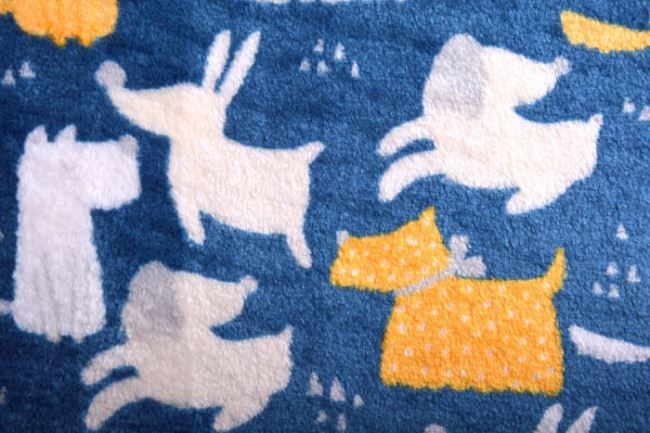 Flanel fleece v modré barvě s motivem zvířátek 133.771.0001