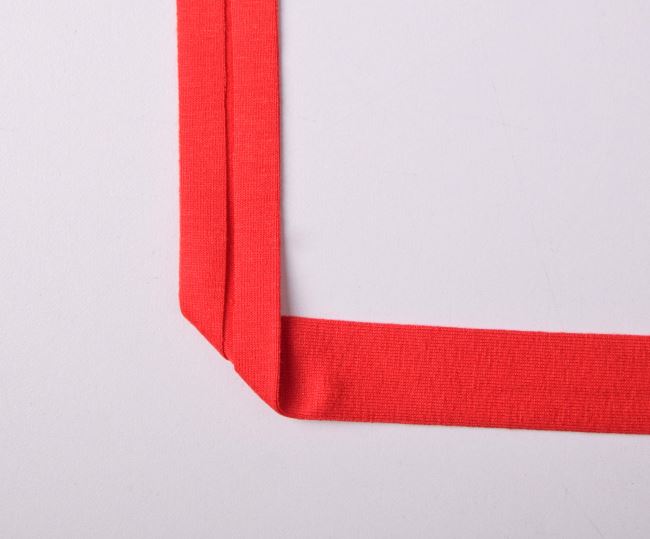 Viskózový lemovací proužek v červené barvě - 3 m 3DOKI620