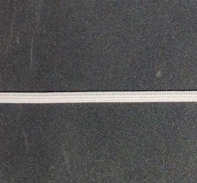 Smetanová plochá gumička o šíři 5mm SG05