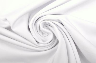 Funkční úplet s jemným počesem v bílé barvě MOR1015/1