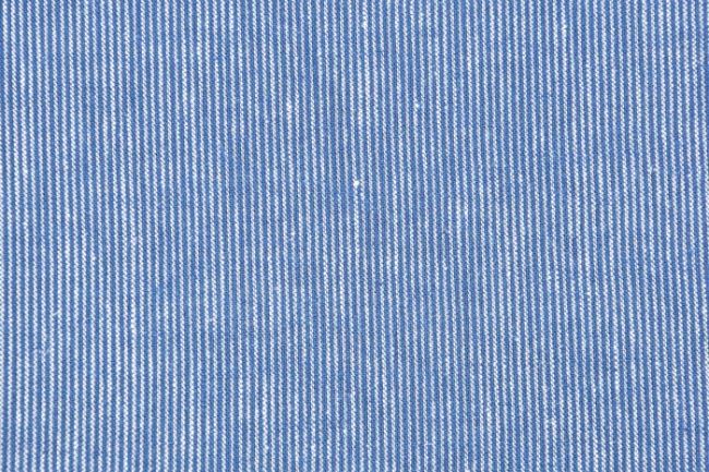 Bavlna se lnem s tkanou jemnou modrou proužkou 130753.0802