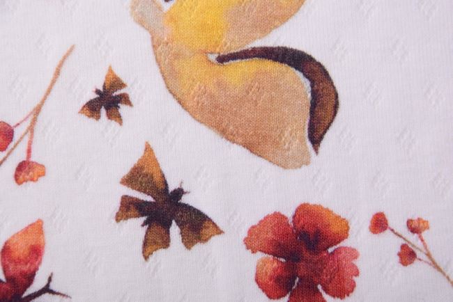 Bavlněný úplet ve smetanové barvě s digitálním potiskem podzimních rostlin 184670