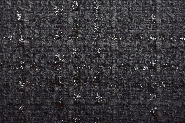 Chanel v černé barvě s lurexovou nití 20216/069