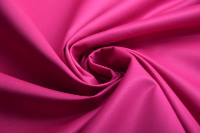 Látka na sportovní kalhoty/bundy ve fuchsiové barvě DEC004