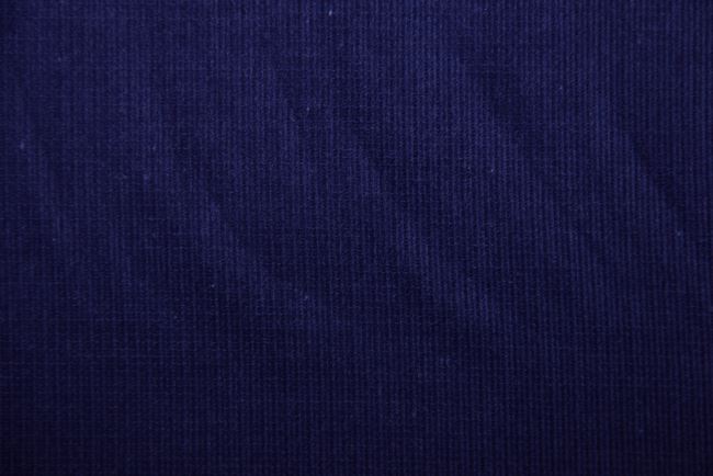 Dekorační samet 2. jakosti v tmavě modré barvě s nádechem fialové 2085