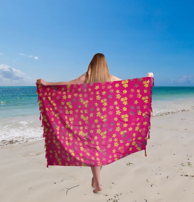 Pareo/sarong z Bali s kokosovou sponou v růžové barvě s potiskem květin BALI38