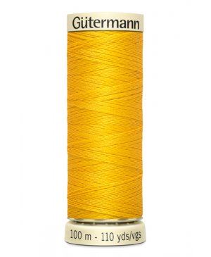 Univerzální šicí nit Gütermann v tmavě žluté barvě 106