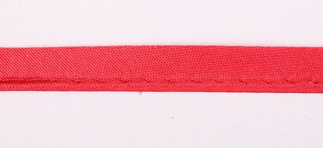 Saténová paspulka v červené barvě LW031