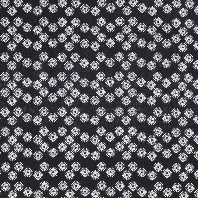 Mušelín v černé barvě s potiskem květin 13054/069