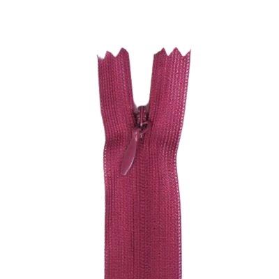 Skrytý zip ve vínové barvě 45 cm I-3W0-45-438