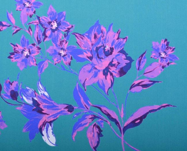 Halenkovina s velkým květinovým vzorem ve fialové barvě Q11402-032