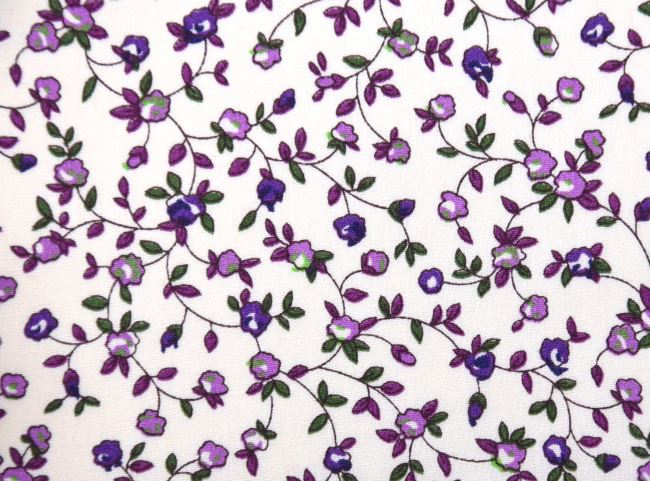 Bavlněná látka ve smetanové barvě s drobnými květy 13489/051