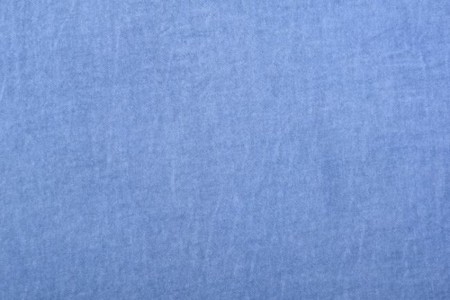 Jemná viskózová látka v modré barvě 16693/690