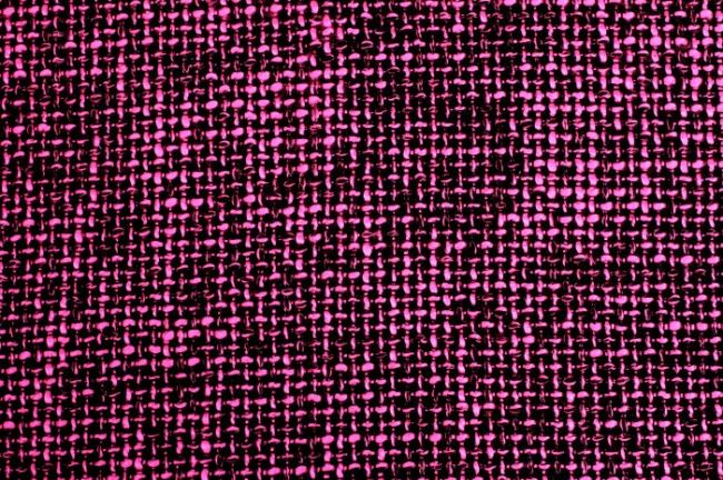 Chanel v černé a sytě růžové barvě 3633/017