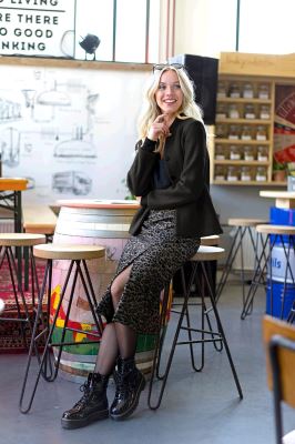 Vařená vlna v khaki barvě 04578/027 (2)