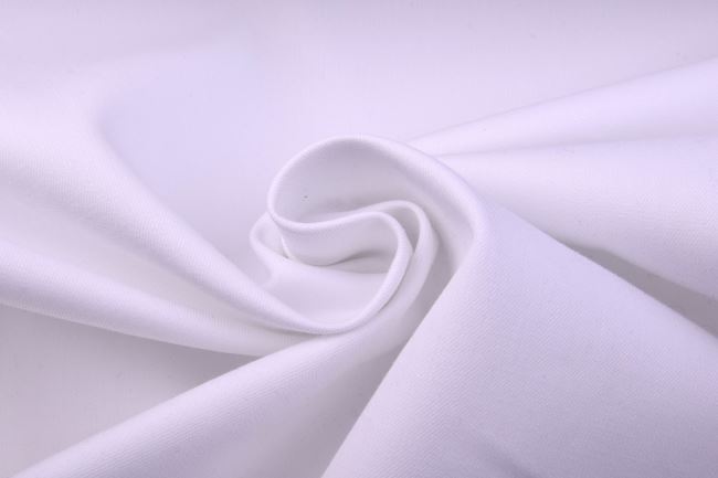 Bavlněný kepr - Gabardén v bílé barvě TI577