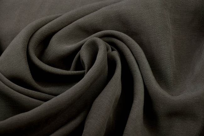 Cupro v tmavě šedé barvě se sametovým povrchem QT078