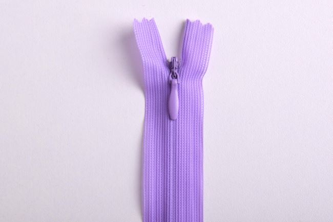 Skrytý zip ve fialové barvě 45 cm I-3W0-45-166
