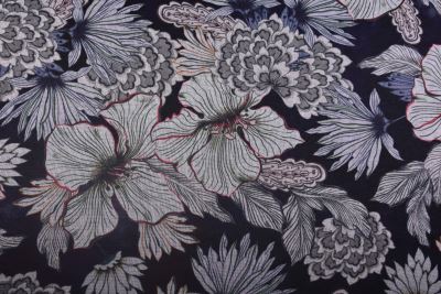 Pletenina v tmavě modré barvě s potiskem květin MI57047/605