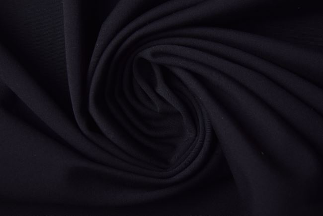Elastická kostýmová látka v tmavě černé barvě 60712/999