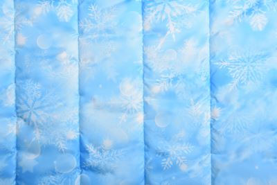 Prošev ve světle modré barvě s vlastním potiskem sněhových vloček PLAP202