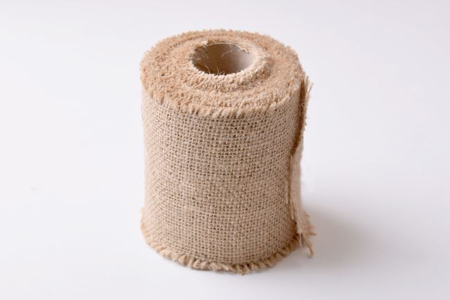 Jutová stuha v přírodní režné barvě 10 cm 06317