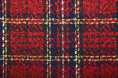 Chanel se vzorem červené kostky AVBFT4795/01