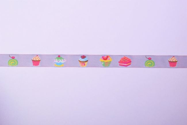 Ozdobná stuha ze tkaným vzorem cupcaku 20045
