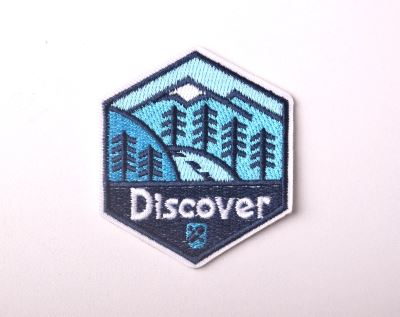 Nažehlovací nášivka s nápisem Discover TH371